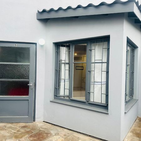 Coastwave Guest House Walvis Bay Exterior foto